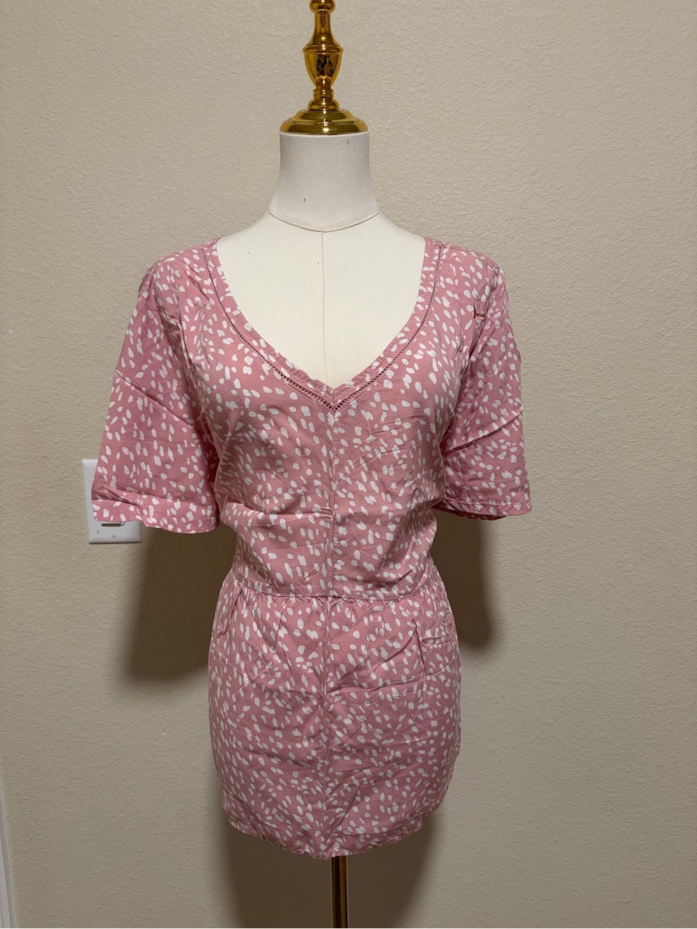 dip Blush Patterned V-Neck Blouse